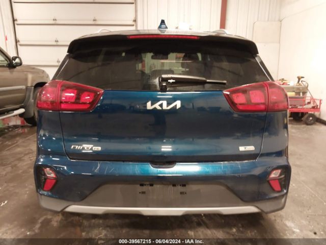 KNDCB3LC5N5499600 KIA NIRO LX
