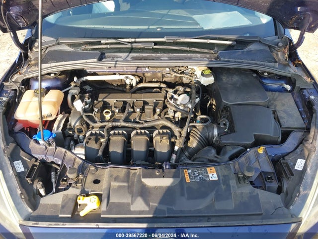 Ford FOCUS SEL 2017 1FADP3M26HL316111 Image 10