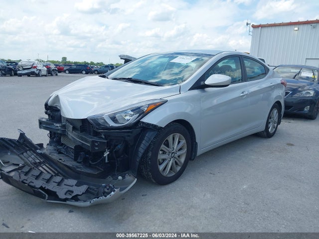 Hyundai ELANTRA SE 2015 5NPDH4AE7FH610548 Image 2