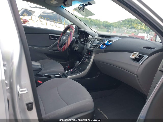 Hyundai ELANTRA SE 2015 5NPDH4AE7FH610548 Image 5