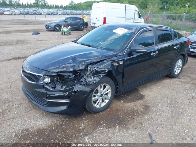 KIA Optima Lx 2017 5XXGT4L35HG153003 Image 2