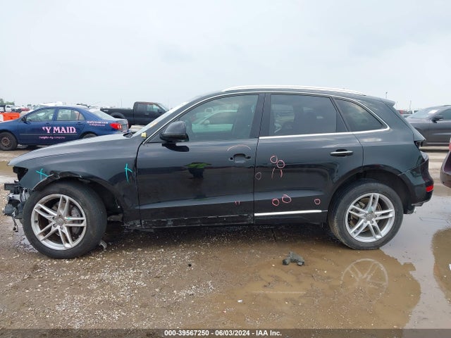 Audi Q5 2.0t Premium 2017 WA1L2AFP5HA012792 Image 15