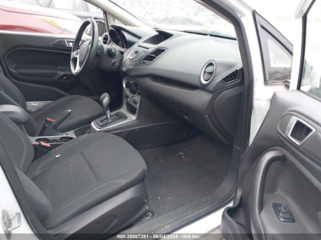 3FADP4EJ1EM216956 Ford FIESTA SE