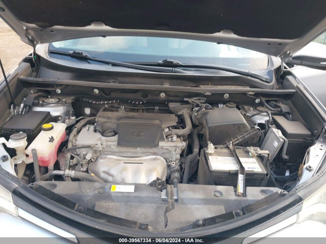 Toyota Rav4 Xle 2018 2T3WFREV3JW405901 Image 10