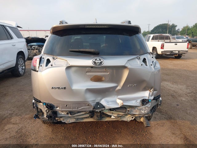 Toyota Rav4 Xle 2018 2T3WFREV3JW405901 Image 16
