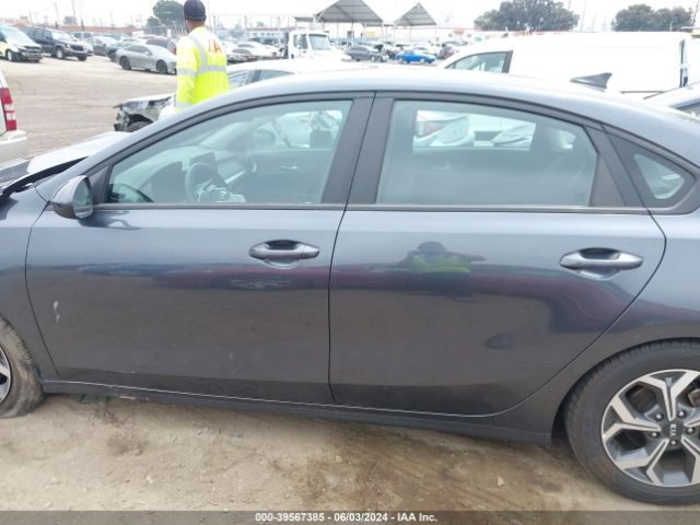 3KPF24AD4LE244744 KIA Forte Lxs