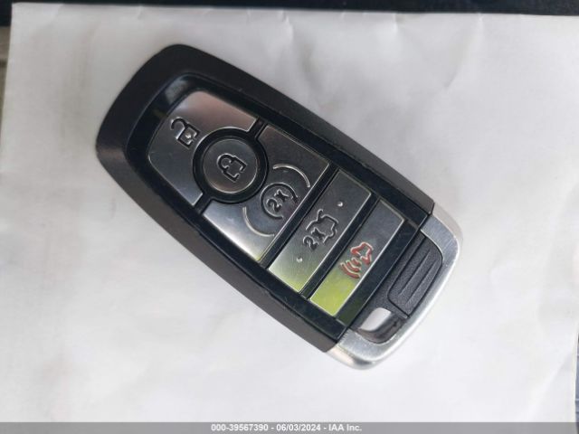 3FA6P0PU8HR105725 Ford Fusion Energi Se Luxury