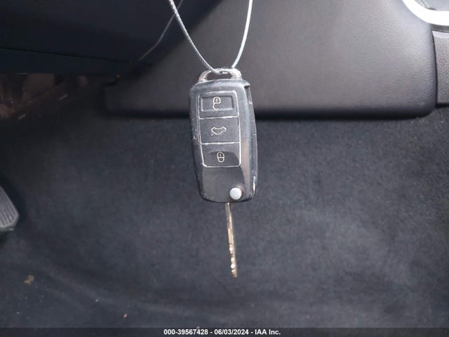 Toyota CAMRY XLE 2017 4T1BF1FK9HU799475 Image 11