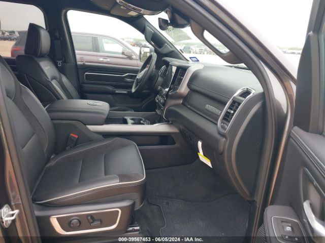 1C6RREJT8RN205415 RAM 1500 Laramie  4x2 5'7 Box