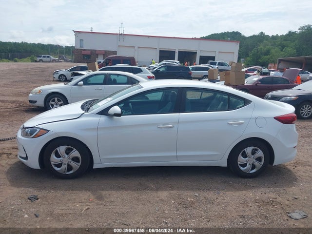 Hyundai ELANTRA SE 2017 5NPD74LF9HH210969 Image 14