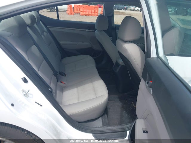 Hyundai ELANTRA SE 2017 5NPD74LF9HH210969 Image 8