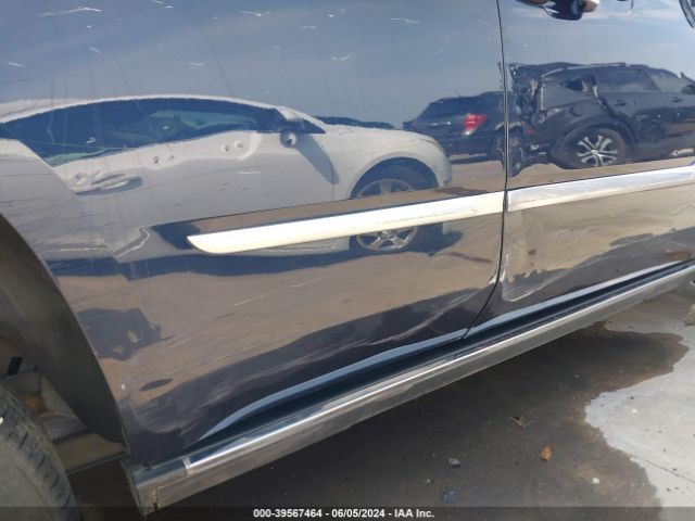1GYS3CKJ7JR342396 Cadillac Escalade Premium Luxury