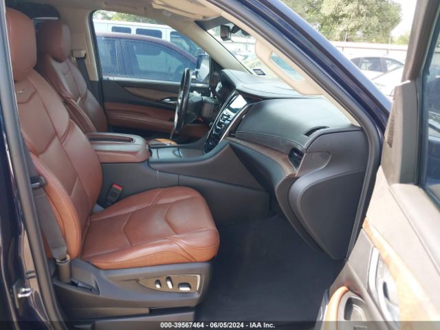 1GYS3CKJ7JR342396 Cadillac Escalade Premium Luxury