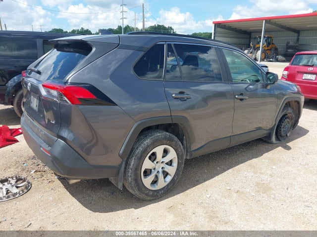 Toyota RAV4 LE 2019 JTMH1RFV5KJ003108 Image 4