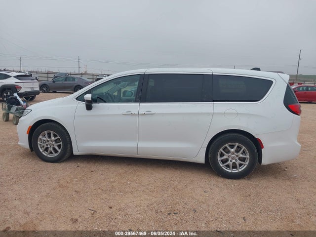 Chrysler Pacifica Touring L 2023 2C4RC1BG1PR610374 Image 14