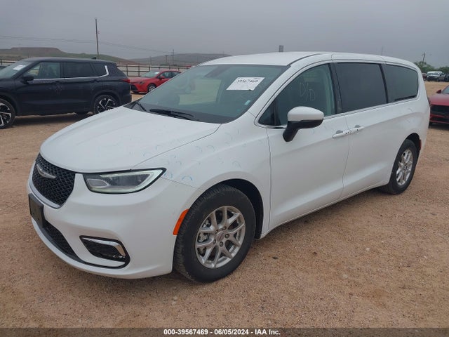 Chrysler Pacifica Touring L 2023 2C4RC1BG1PR610374 Image 2