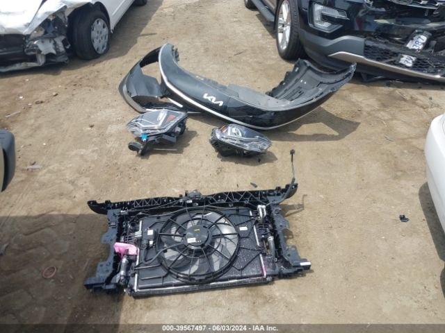 KNDCR3LE1P5112069 KIA NIRO EX