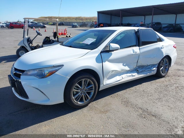 Toyota CAMRY SE 2017 4T1BF1FK4HU419944 Image 2
