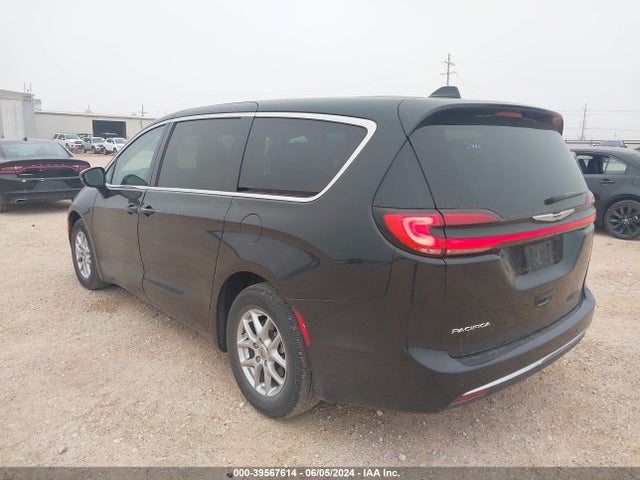 Chrysler Pacifica Touring L 2023 2C4RC1BG3PR620923 Image 3