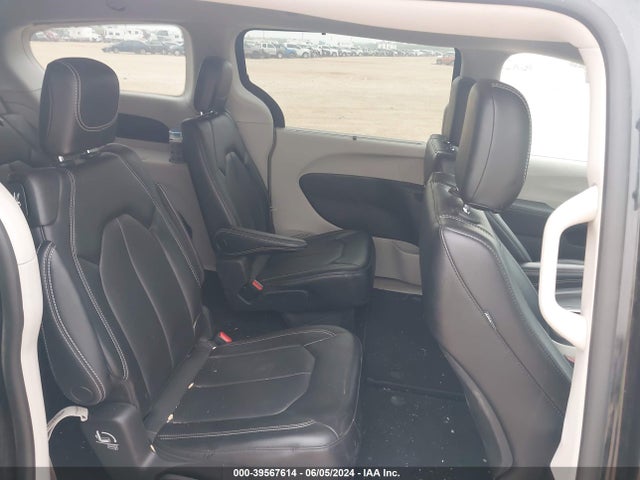 Chrysler Pacifica Touring L 2023 2C4RC1BG3PR620923 Image 8