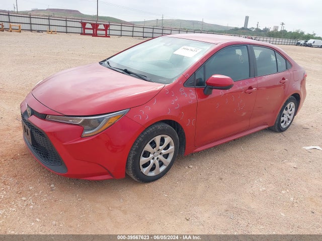 Toyota COROLLA LE 2021 5YFEPMAEXMP238162 Image 2