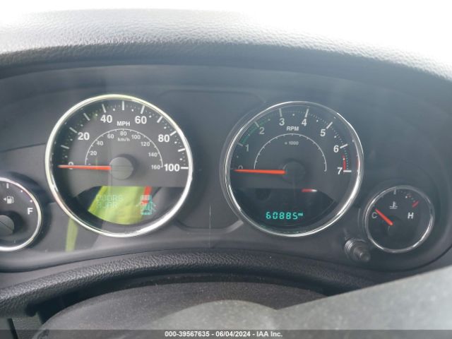 1C4BJWDG2HL683457 Jeep Wrangler Unlimited Sport 4x4