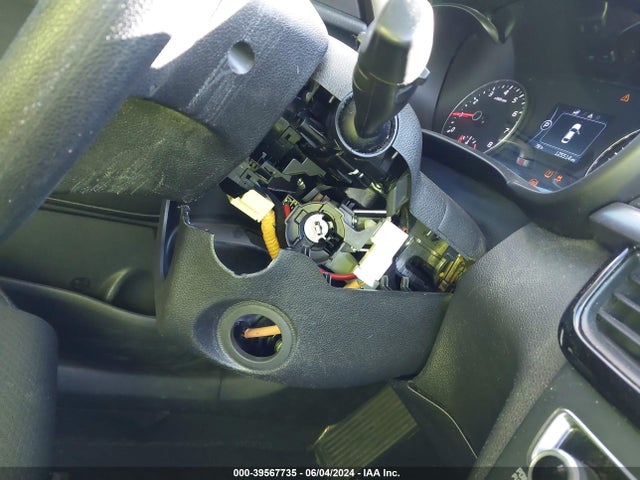 KIA Optima Lx 2018 5XXGT4L33JG177175 Image 16