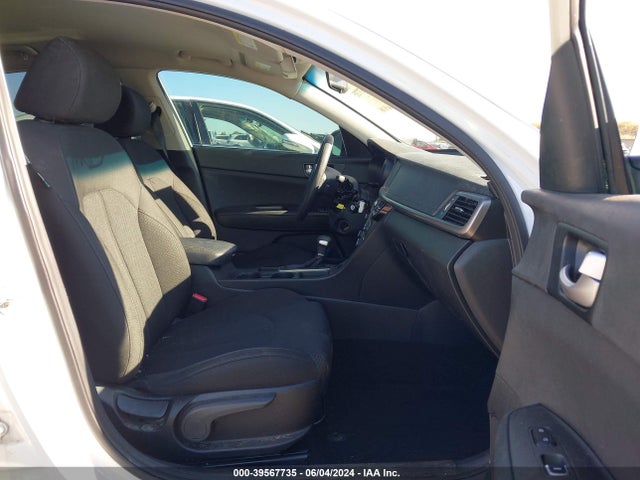KIA Optima Lx 2018 5XXGT4L33JG177175 Image 5
