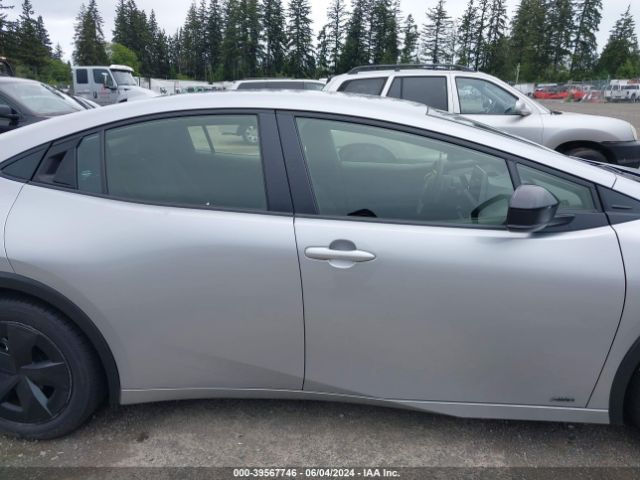 JTDADABU4P3004298 Toyota Prius Le Awd-e