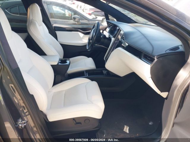 5YJXCBE27JF135684 Tesla Model X 100d/75d/p100d