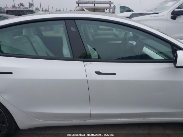 5YJ3E1EC2MF037792 Tesla Model 3 Performance Dual Motor All-wheel Drive