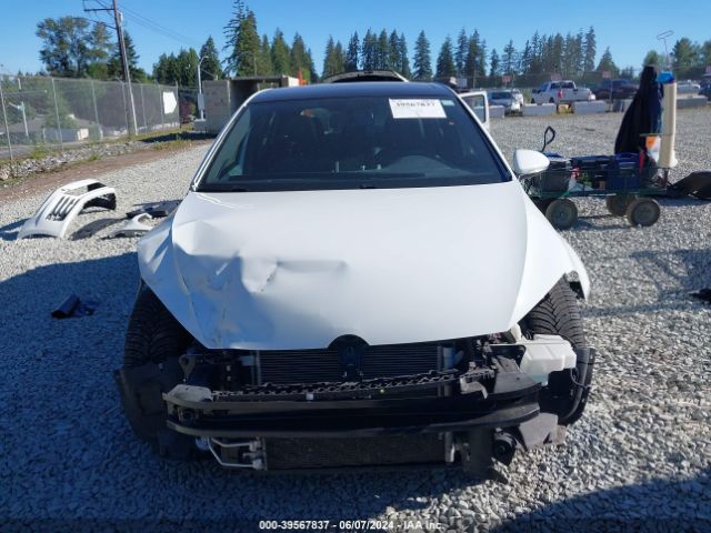 3VW4T7AU7FM023796 Volkswagen Golf Gti 2.0t Se 4-door