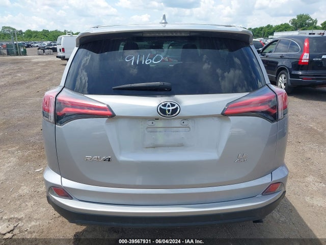 Toyota RAV4 LE 2018 2T3BFREV0JW791160 Image 16