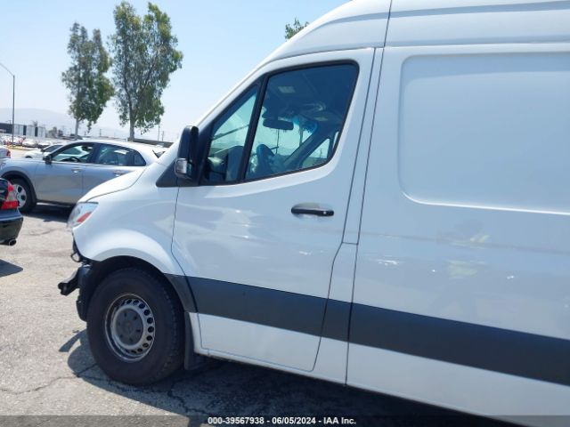 W1Y4NCHY1PT122286 Mercedes-Benz Sprinter 2500 High Roof 4-cyl Diesel Ho