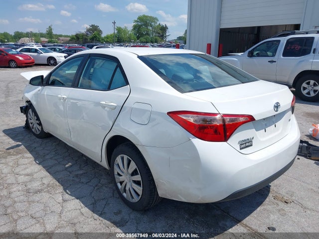 Toyota COROLLA LE 2019 2T1BURHE9KC137111 Image 3
