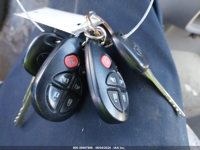 Toyota Sienna Xle 7 Passenger 2014 5TDDK3DC8ES077009 Image 11