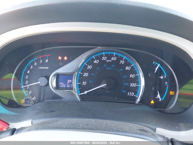 Toyota Sienna Xle 7 Passenger 2014 5TDDK3DC8ES077009 Image 7