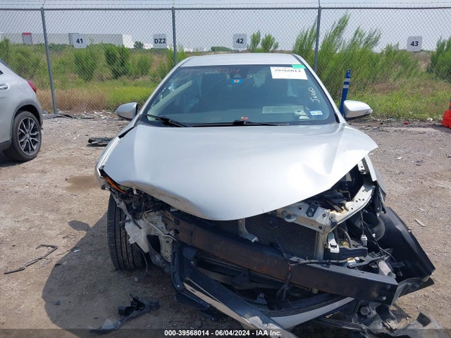 Toyota COROLLA SE 2017 2T1BURHE9HC870090 Image 13