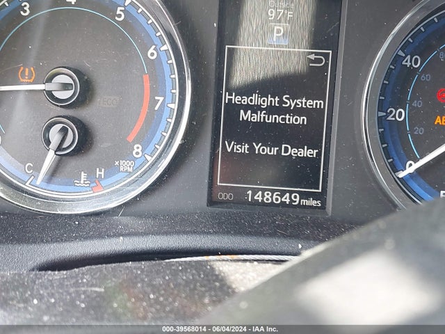 Toyota COROLLA SE 2017 2T1BURHE9HC870090 Image 16