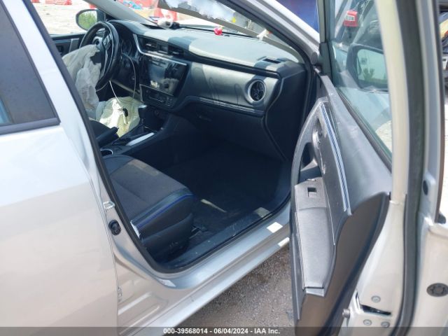 2017 TOYOTA COROLLA 2T1BURHE9HC870090 Photo 4