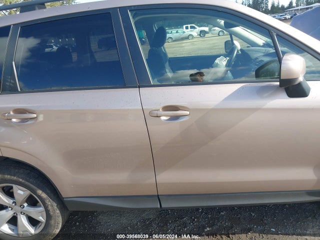Subaru Forester 2.5i Premium 2014 JF2SJAEC0EH421273 Image 14
