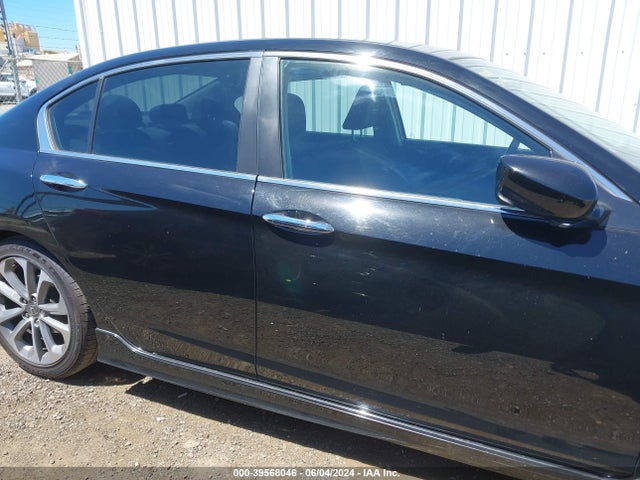 Honda Accord Sport 2015 1HGCR2F55FA103758 Image 14