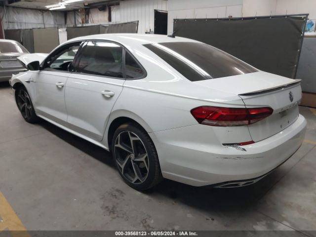 1VWMA7A32LC015440 Volkswagen Passat 2.0t R-line