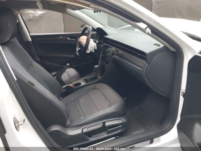 1VWMA7A32LC015440 Volkswagen Passat 2.0t R-line