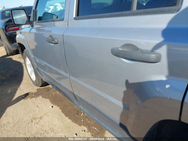 1C4NJPBB6HD103793 Jeep Patriot Sport Fwd
