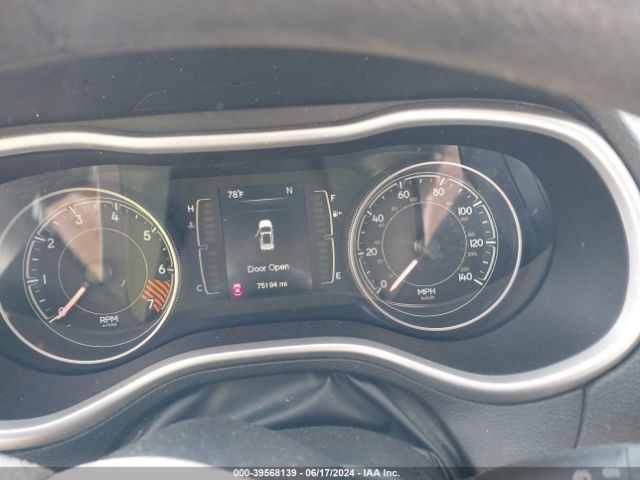 1C4PJMAB0EW295768 Jeep Cherokee Sport