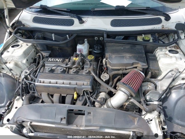 2005 MINI COOPER WMWRC33585TK62035 Photo 9
