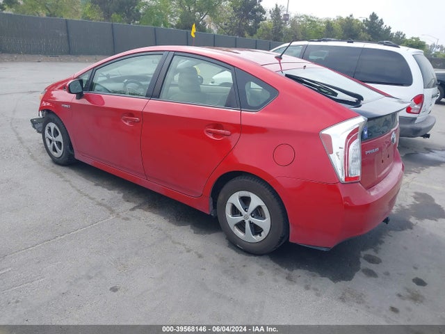 Toyota Prius Two 2014 JTDKN3DU0E0378450 Image 3