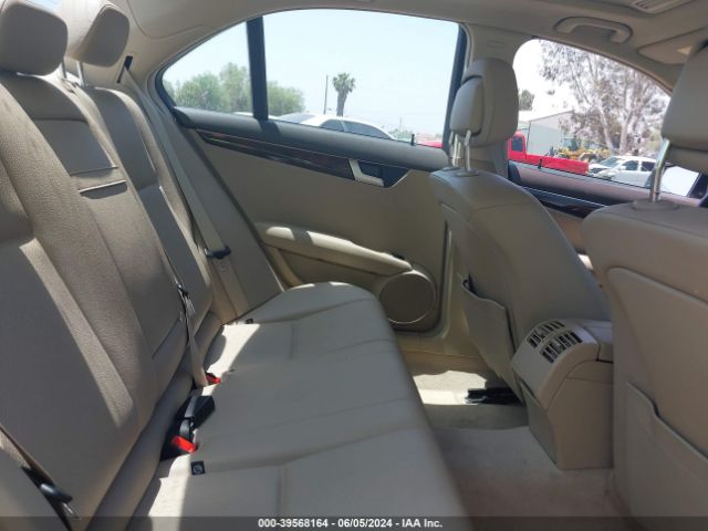 WDDGF8AB0EG236924 Mercedes-Benz C 300 Luxury 4matic/sport 4matic