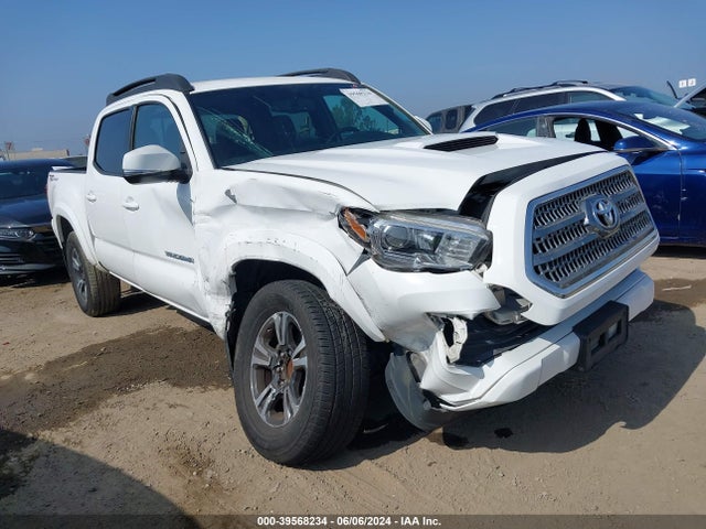 Toyota Tacoma Trd Sport 2017 3TMAZ5CN0HM051716 zdjęcie główne